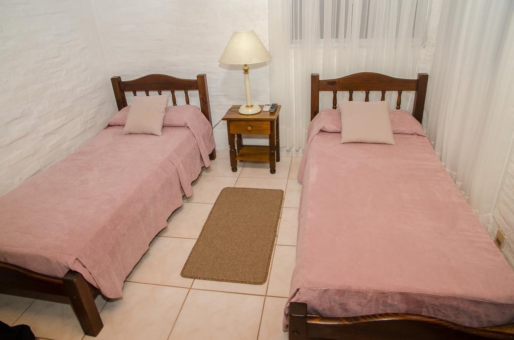 Hotel Del Pasaje Termas del Daymán Quarto foto