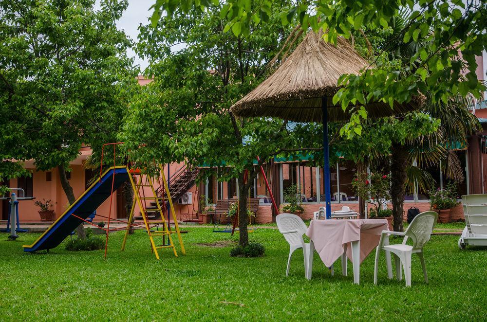 Hotel Del Pasaje Termas del Daymán Exterior foto