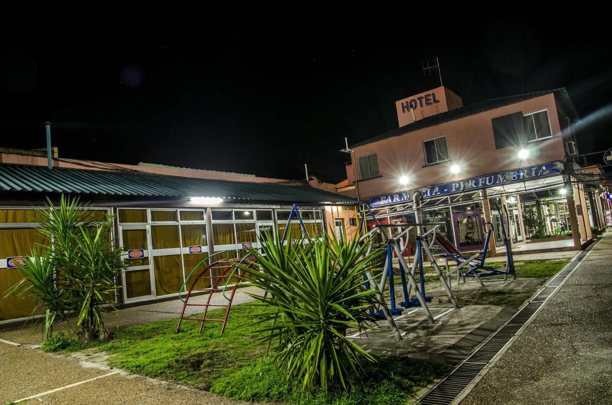 Hotel Del Pasaje Termas del Daymán Exterior foto